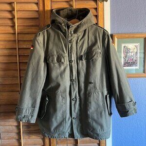 Vintage 1983 German Heavy Canvas Fur Lined Field Parka Army Military Coat